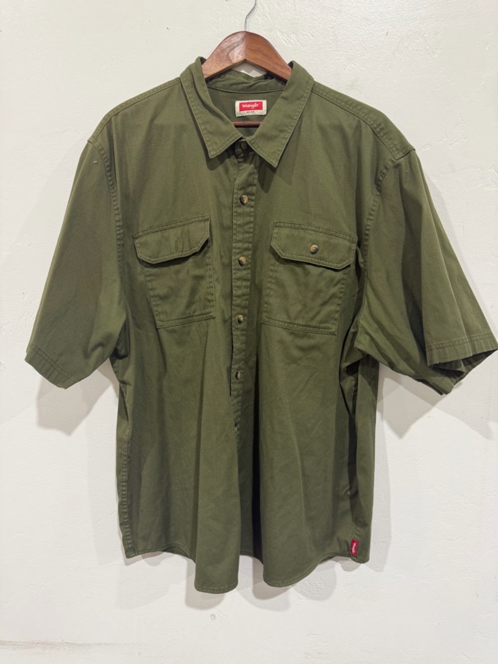 Wrangler button down short sleeve